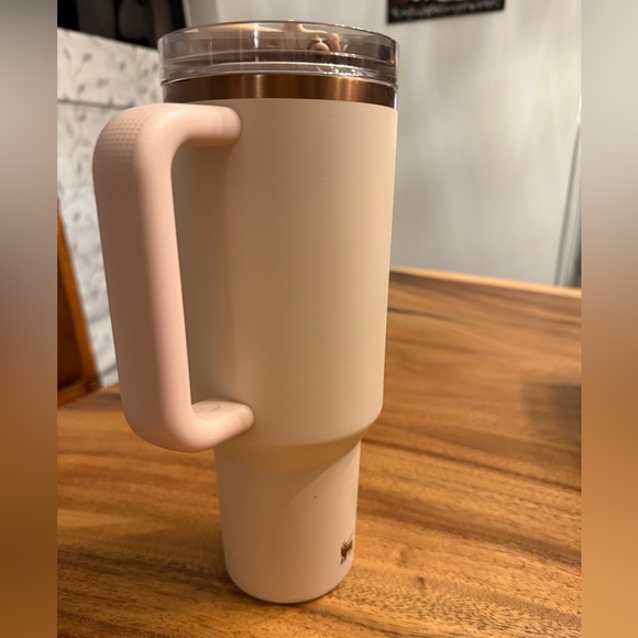 Stanley Cheers and Cheer Quencher Protour Tumbler with Handle - Picture 2 of 5